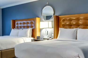 Two beds in guest room